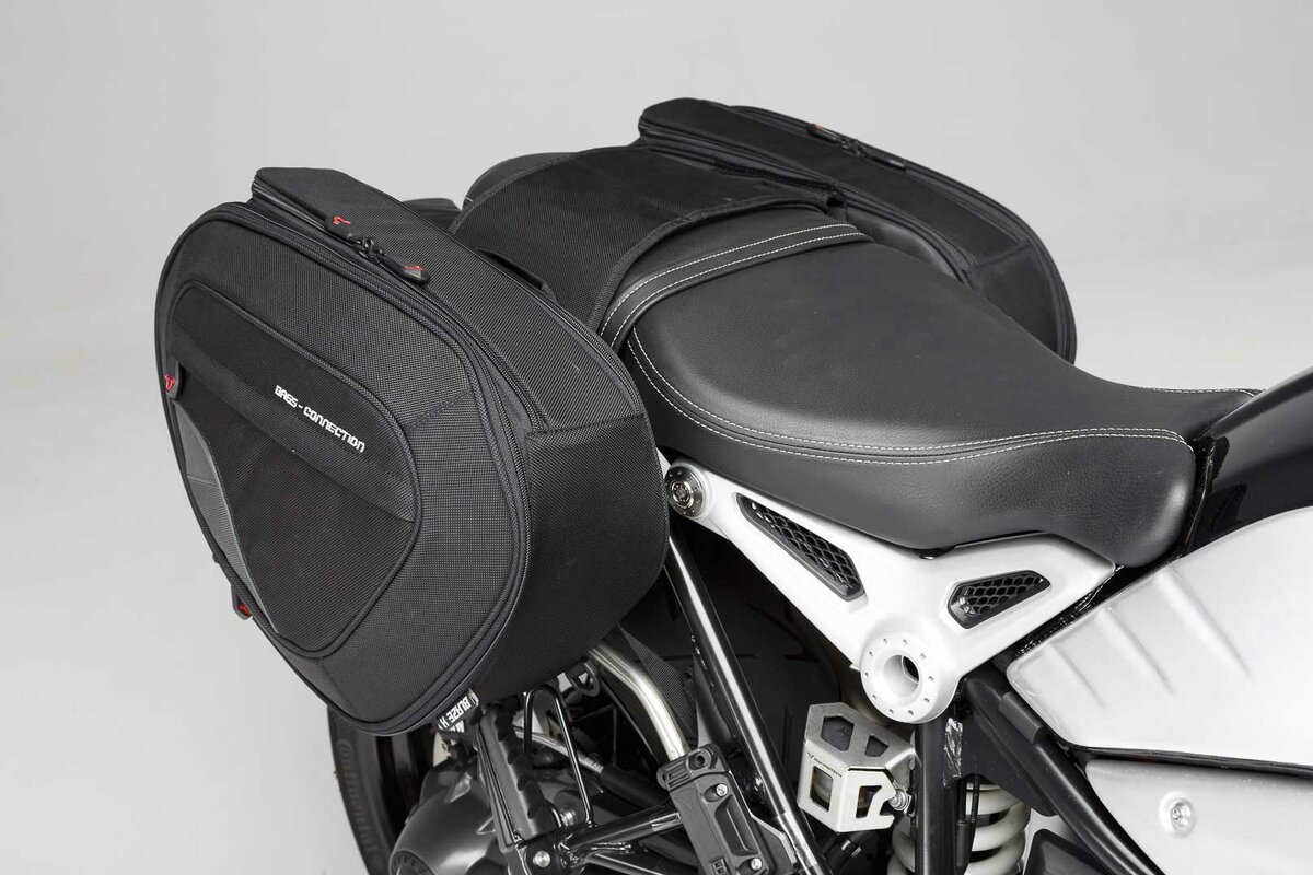 r nine t saddlebags