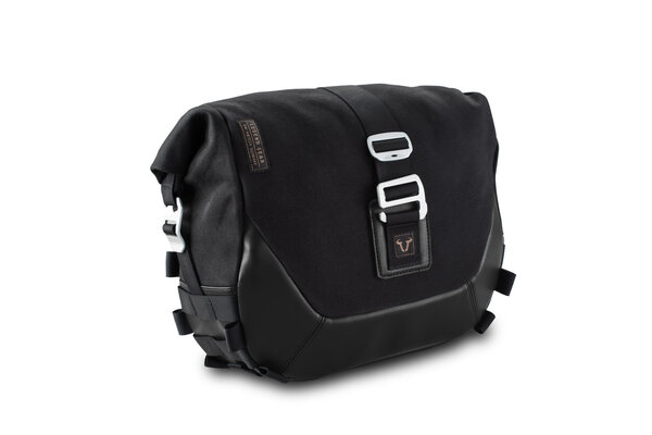 Legend Gear side bag LC1 - Black Edition 9.8 l. For left SLC side carrier.