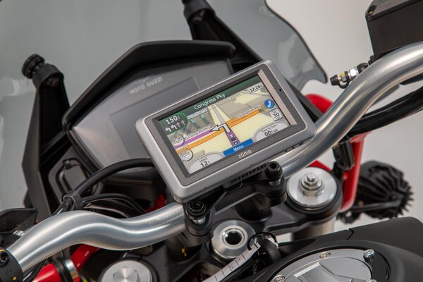 GPS mount for handlebar Black. Moto Guzzi V85 TT (19-23).