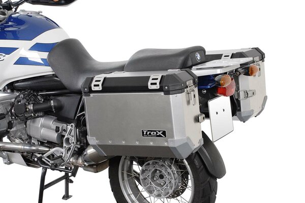 EVO side carriers. B-stock Black. BMW R1100GS / R1150GS / R1150GS Adventure.