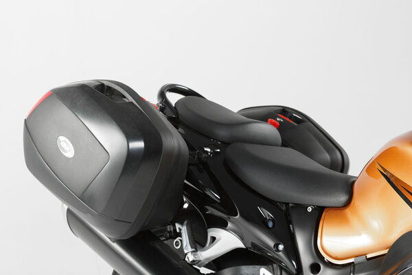 EVO profile carrier Black. Suzuki GSX 1300 R Hayabusa (08-20).