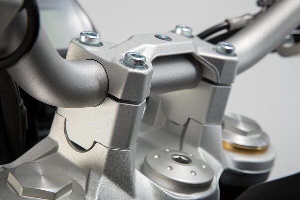 Bar riser H=30 mm. Silver. BMW F 750/800 GS (17-).