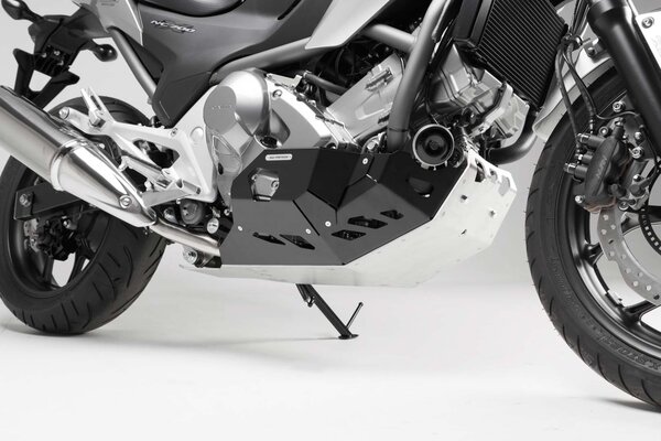 Engine guard Black/Silver. Honda NC700 / NC750 with DCT.