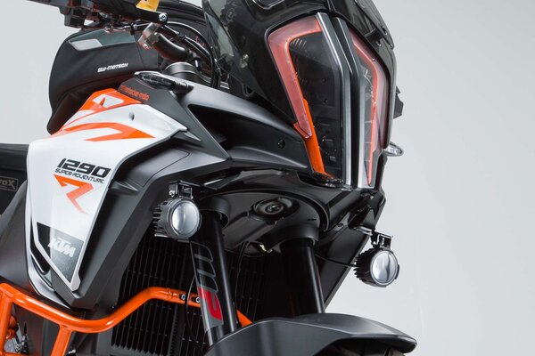 Scheinwerfer-Halter Schwarz. KTM 1290 Super Adventure S / R (16-20).