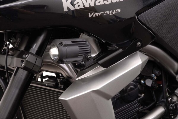 Support pour feux additionnels Noir. Kawasaki Versys 650 (09-14).