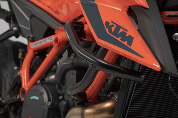 Protecciones laterales de motor Negro. KTM 1290 Super Duke R / EVO (19-).