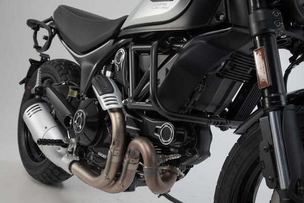 Barra di protezione motore Nero. Modelli Ducati Scrambler.