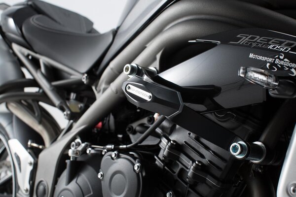 Frame slider kit Black. Triumph Speed Triple 1050 (10-).