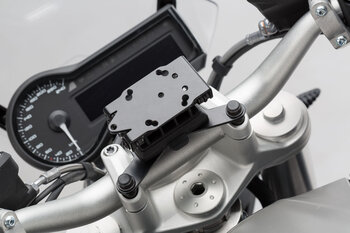 Supporto navigatore per manubrio Nero. Modelli BMW / Triumph, Himalayan.