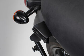 Adattatore per Telaio laterale SLC + V-LOC destro Per Bonneville T100/T120 (15-) senza barra orig.