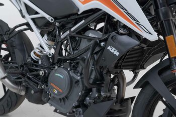 Barra di protezione motore Nero. KTM 390 Duke (13-23).