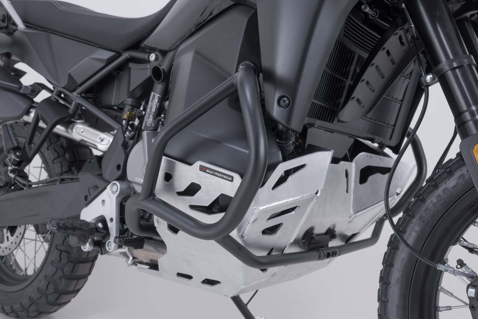 Crash bar Black. CFMoto 800MT-X (24-).