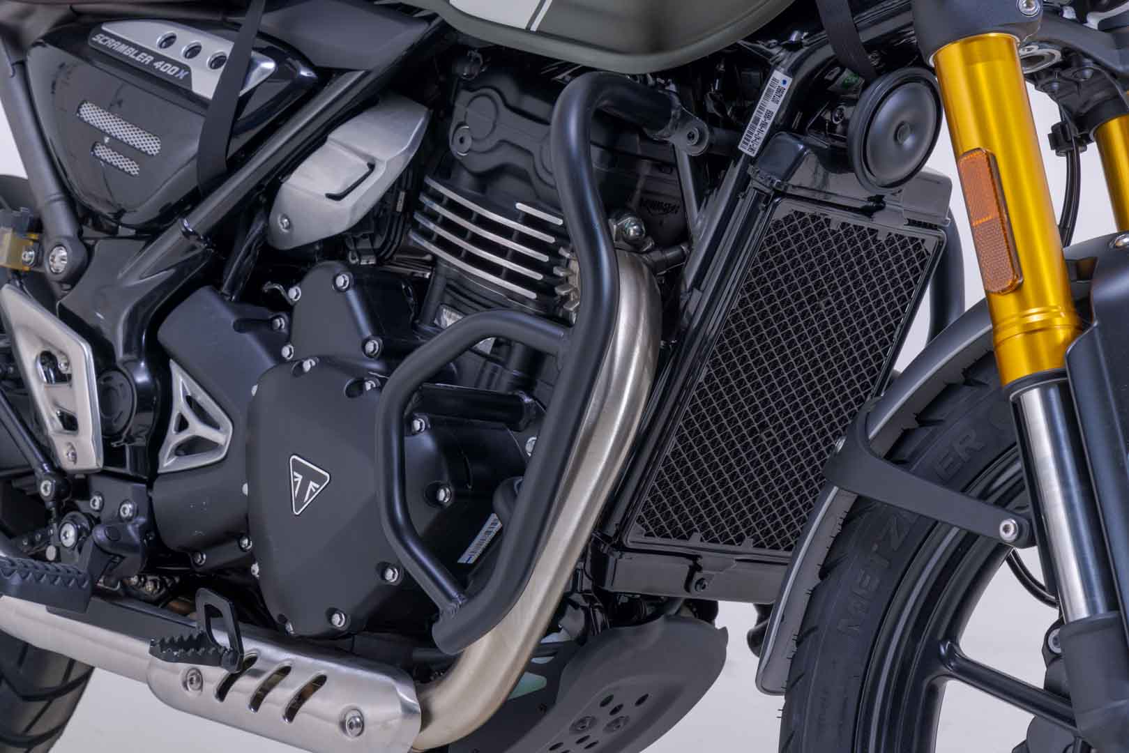 Barra di protezione motore Nero. Triumph Speed 400, Scrambler 400 X/XC.