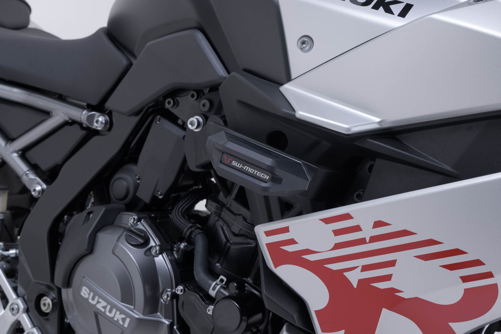 Kit de patins de cadre Noir. Suzuki GSX-8R (22-25).