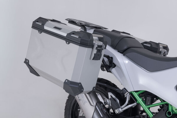 Set Adventure TRAX ADV per Akrapovic Argento. Kawasaki KLE500 / KLE500 SE (26-).