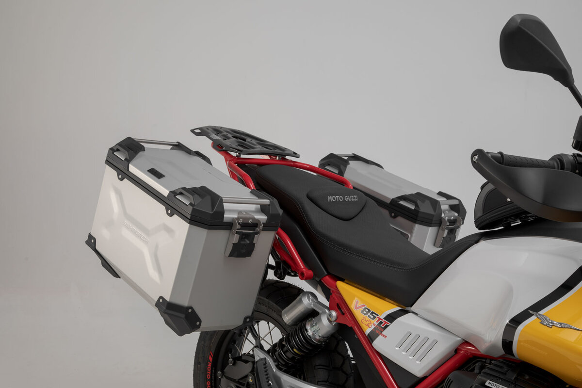 Kit aventure - Bagagerie. Gris. Moto Guzzi V85 TT (19-).