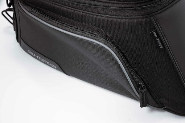 ION three tank bag. B-stock. 15-22 l. For ION tank ring. 600D Polyester.