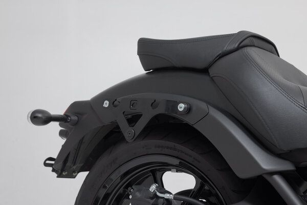 SLH side carrier right for LH1. B-stock. Kawasaki Vulcan S (16-). For LH1.