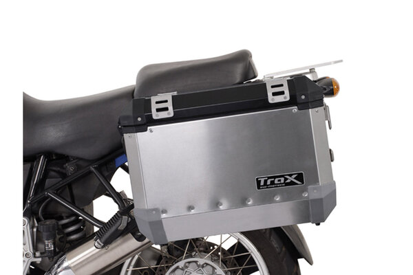 EVO side carriers. B-stock Black. BMW R1100GS / R1150GS / R1150GS Adventure.