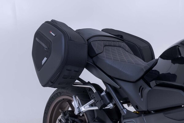 PRO BLAZE H saddlebag set Black. Honda CBR650R / CB650R (18-).