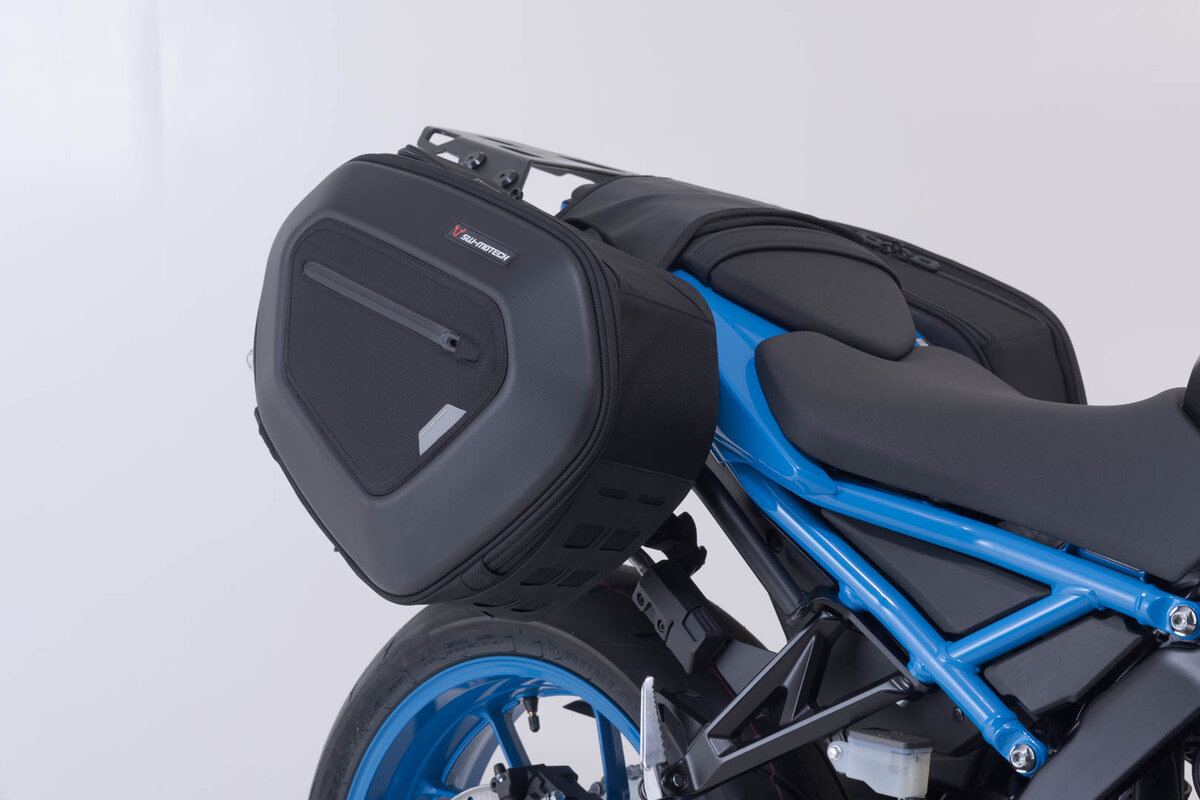 PRO BLAZE H saddlebag set for Suzuki GSX-8S ? SW-MOTECH