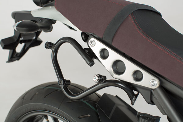 Legend Gear Seitentaschen-System LC Black Edition Yamaha XSR900 (15-21).