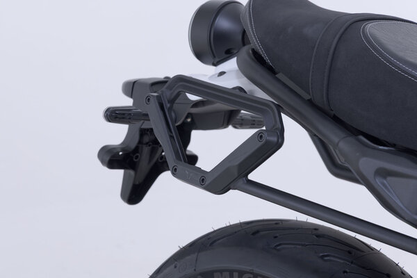 Sistema di borse laterali Legend Gear V-LOC 16/16 l. Yamaha XSR700 (15-) / XSR700 XT (19-).