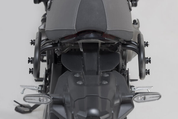 Legend Gear set sacoches latérales LC Yamaha XSR900 (21-).