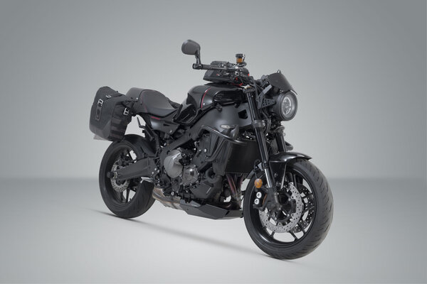 Legend Gear set sacoches latérales LC - Black E. Yamaha XSR900 (21-).