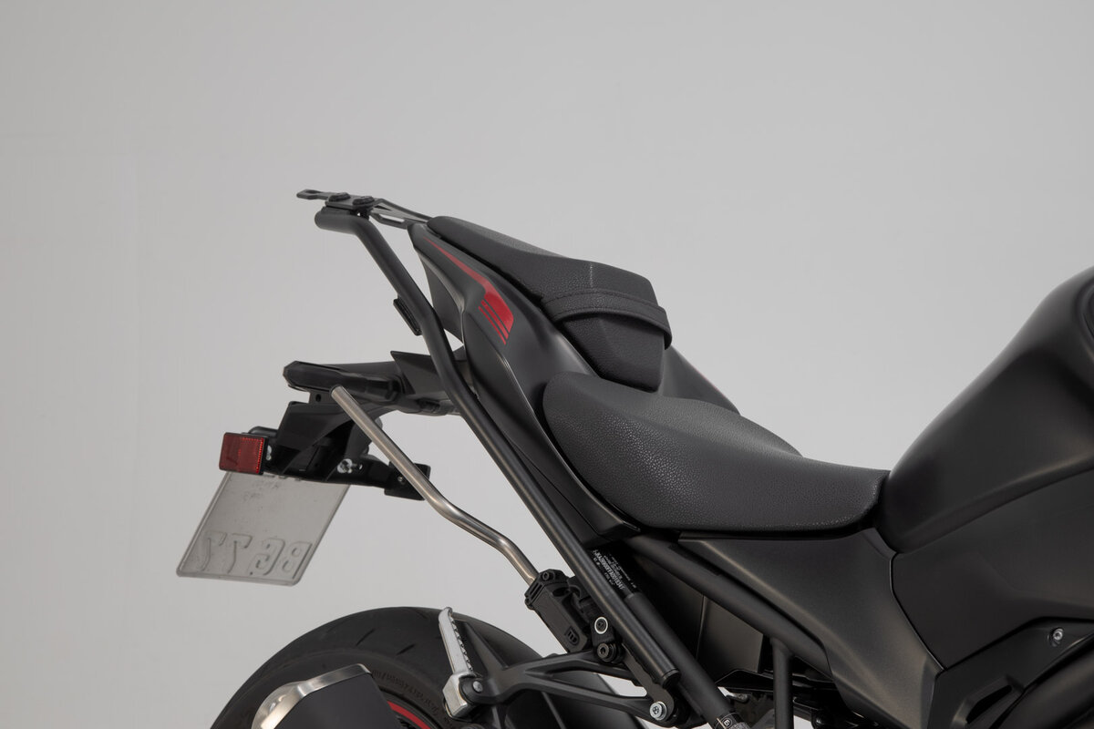 PRO BLAZE H saddlebag set for the Kawasaki Z900 - SW-MOTECH