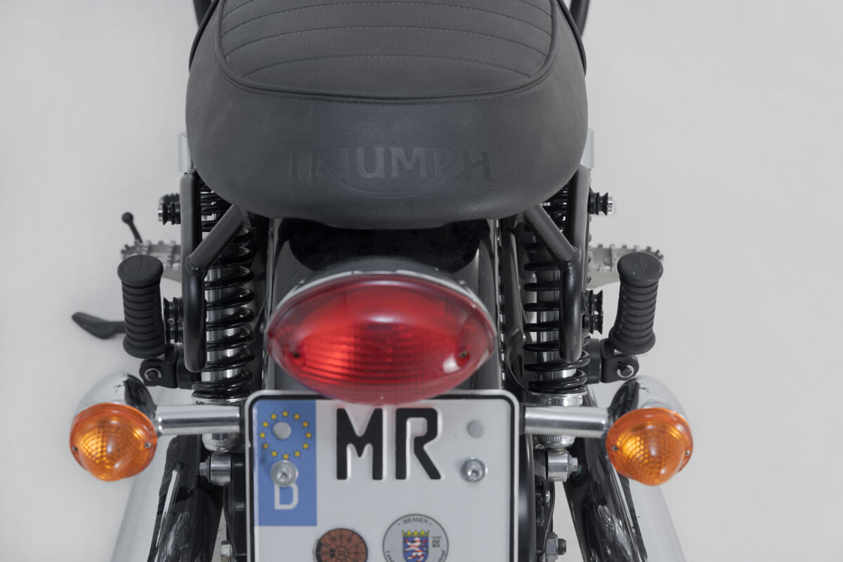 Legend Gear sacoche latérale moto vintage TRIUMPH 865 BONNEVILLE 900  THRUXTON bagagerie moto sw motech chez equip'moto