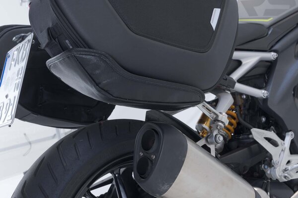 PRO BLAZE H saddlebag set Black. Triumph Speed Triple 1200 RR / RS (21-).