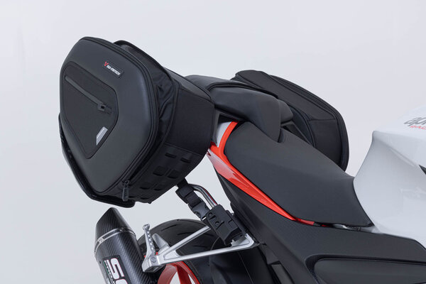 Set de sacoches latérales PRO BLAZE H Noir. Aprilia RS 660 Extrema (23-).