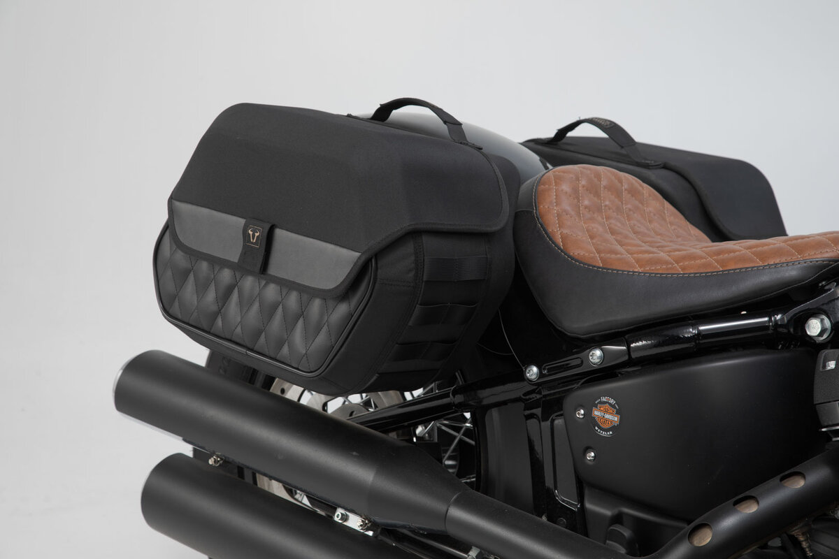 Harley-Davidson Black Genuine Leather Small Crossbody Purse W/ Custom Strap