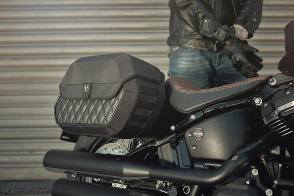 Sistema di borse laterali Legend Gear LH2/LH1 25,5/19,5 l. Harley-Davidson Softail Slim (17-).