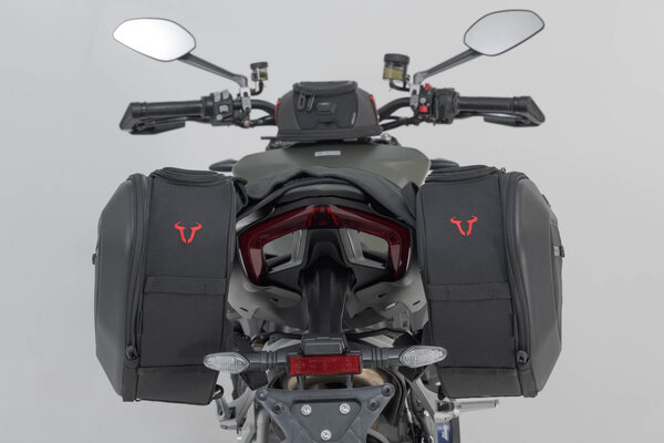Set borse laterali PRO BLAZE H Nero. Ducati Streetfighter V2 (21-).