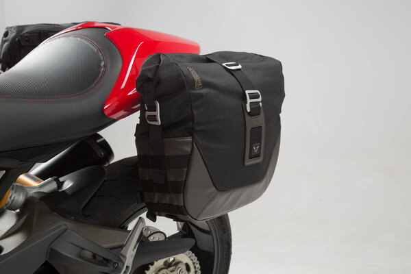 Sistema de bolsas laterales Legend Gear LC Ducati Monster 1200/S (16-).