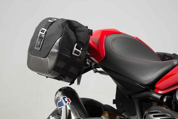 Legend Gear sist. borse laterali LC Black Edition Ducati Monster 1200/S (16-).