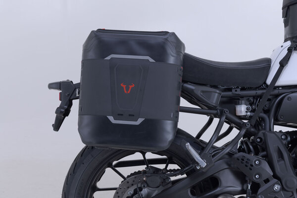 Sistema di borse WP V-LOC 16/16 l. Yamaha XSR700 (15-) / XSR700 XT (19-).