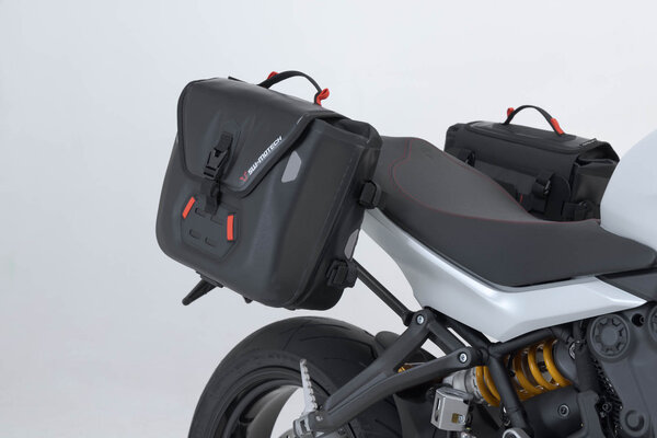 Système de sacoches SysBag WP M/S Ducati Monster 1200 (16-), Super Sport 950 (21-).