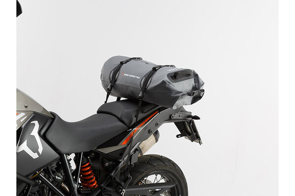 xsr900 tail bag
