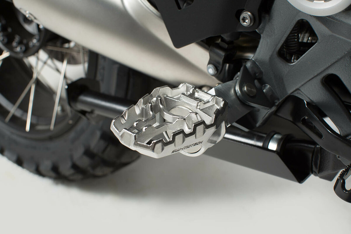 Repose-Pieds Pliants Universels CNC en Aluminium pour Moto, Pédales Arrière  Premium, Pieds Libres
