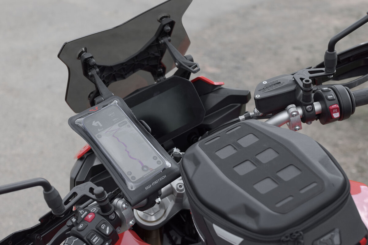 Motorcycle GPS mount with Smartphone SW-MOTECH