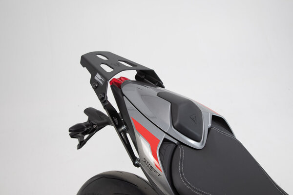 Portabagagli STREET-RACK Nero. Triumph Street Triple (12-16) / (19-).