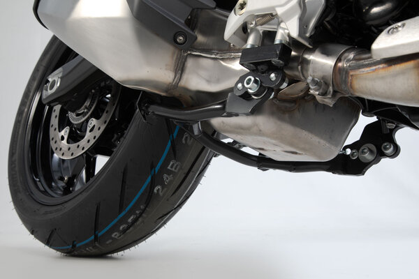 Cavaletto centrale Nero. BMW F 900 R (19-) con abbassamento BMW.