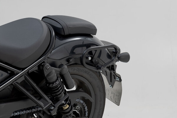 SLC side carrier left Honda CMX1100 Rebel (20-).