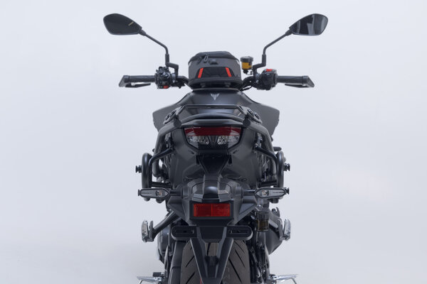 SLC soporte lateral izquierdo Yamaha MT-09 (23-).