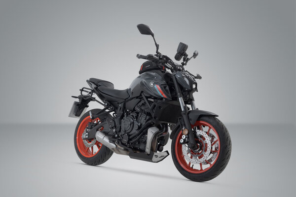 SLC side carrier left Yamaha MT-07 (18-).