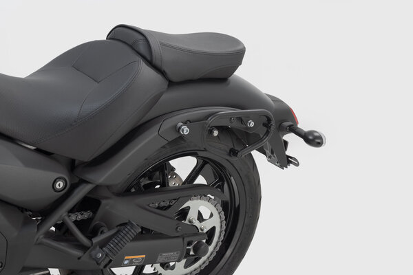 SLC Seitenträger links Kawasaki Vulcan S (16-).