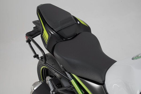 Soporte lateral derecho SLC Kawasaki Z900 (16-).